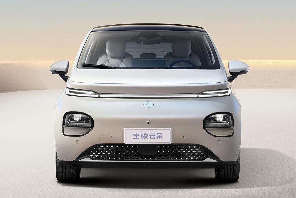 2023 New Launched Wuling BAOJUN YUNDUO Fast Pure Electric Car 460KM Range Cost-effective Baojun Cloud EV Car