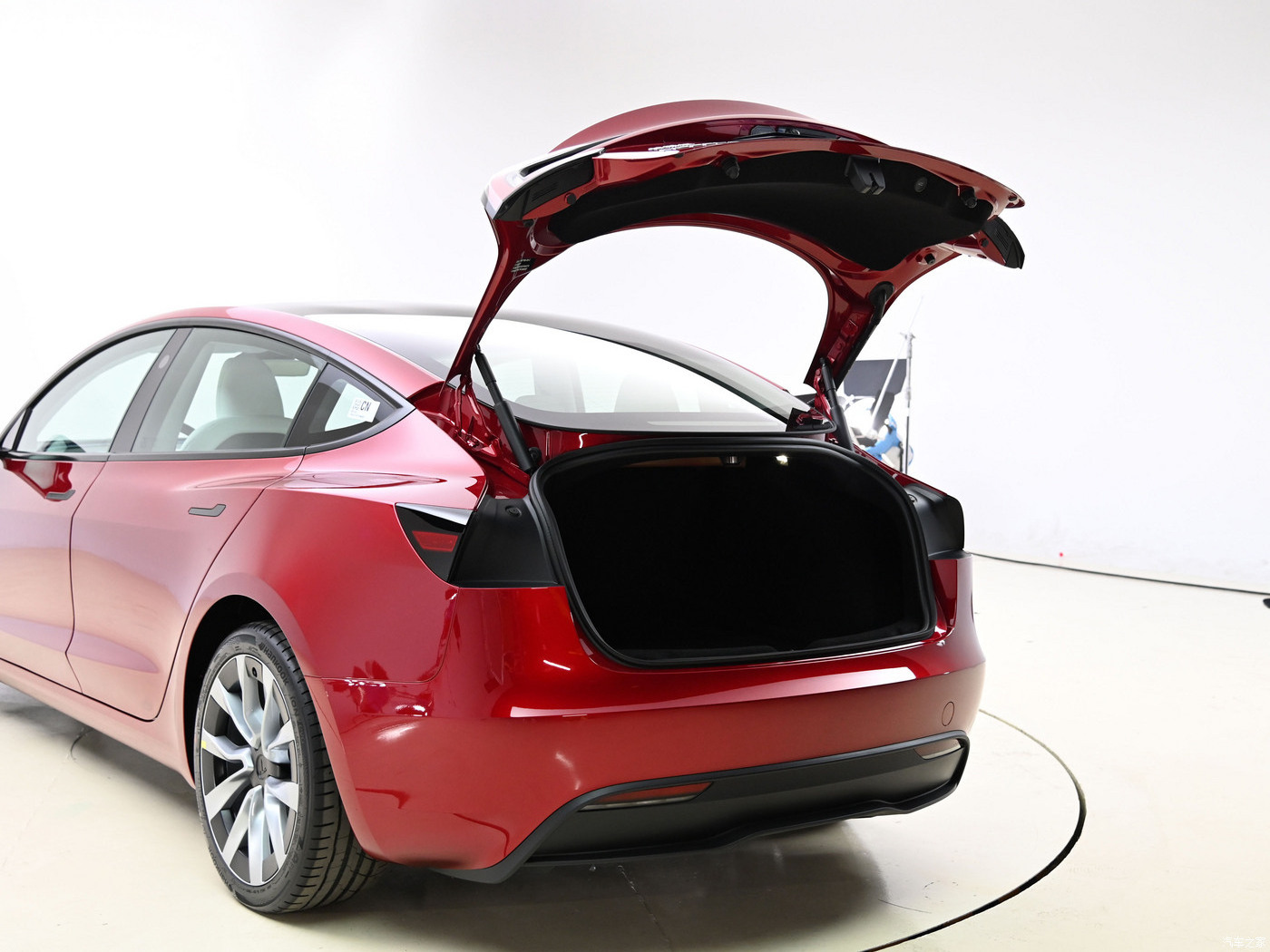 2023 Tesla Model 3 Y S X Performance Luxury EV Sedan Car 713km Long Range New Energy Vehicles Adult Electric Cars Made in China