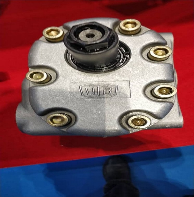 Brand New High Quality Hydraulic Gear Pump Hydraulic H801 H8-01 for UTB650 Pompa tractor UTB U-650 H801