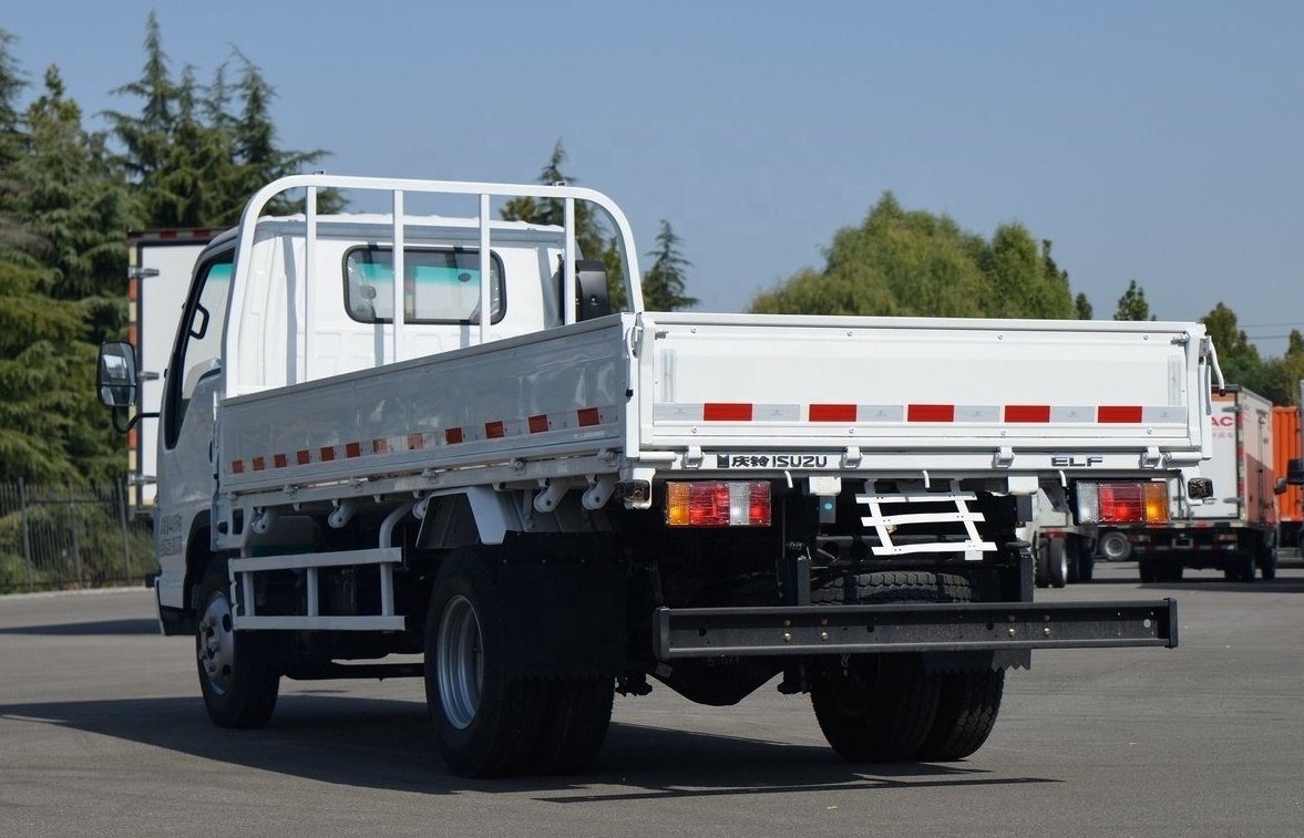 Isuzu Single Cab Left Hand Mini Cargo Lorry Truck for Sale Light Trucks Diesel 4x2 150 Camera Used Cars Light Truck Euro 3