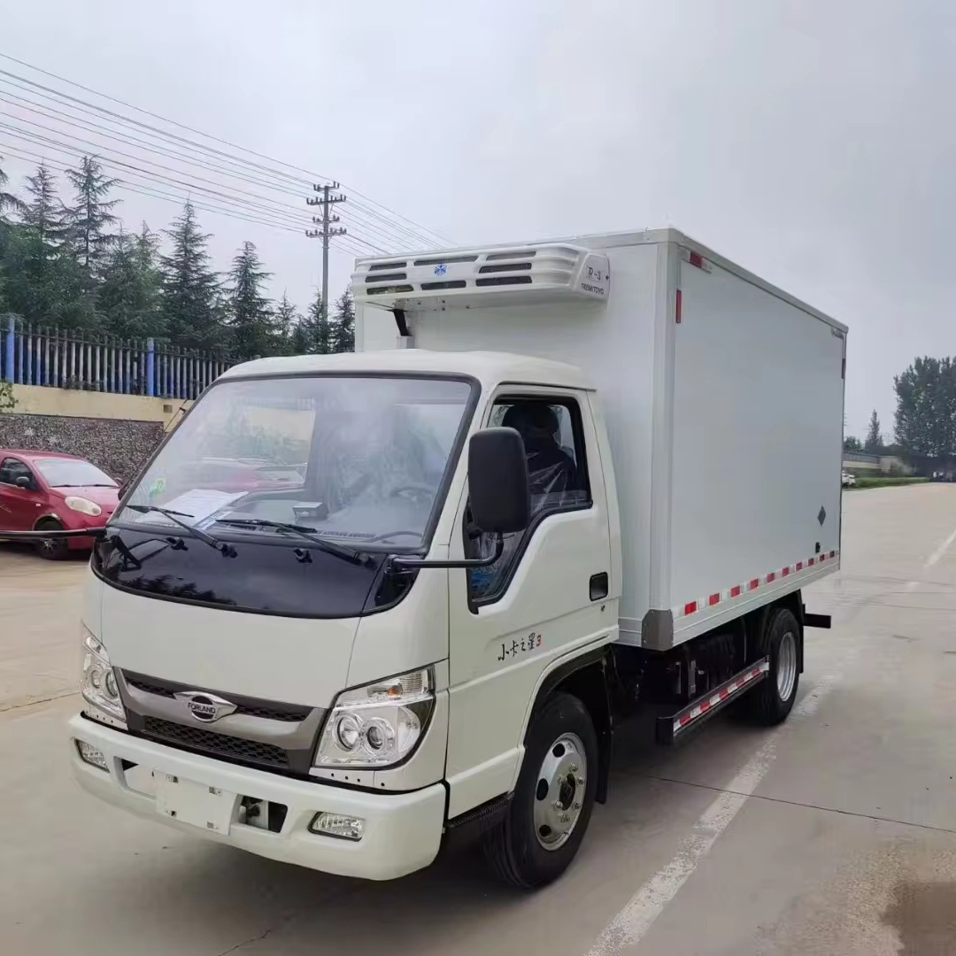 hot sale refrigerated freezer  5 tons refrigerator truck for food meat fish transportation Refrigerated Truck