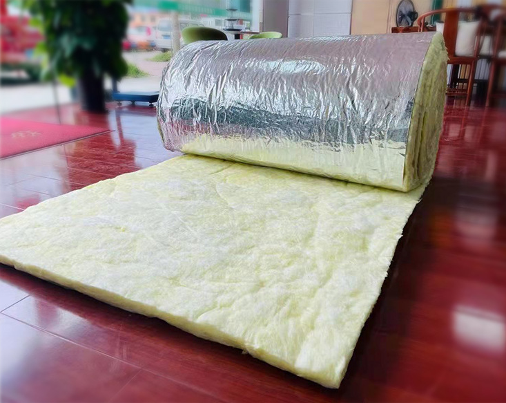 Roof Wall Thermal Insulation With Aluminum Foil Veneer Glass Wool Blanket Roll Fiberglass Wool Felt