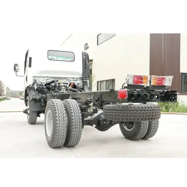 diesel Isuzu 4wd 5 ton NPR NPS 4x4 truck chassis 4HK1engine cargo trucks lorry camiones for sale