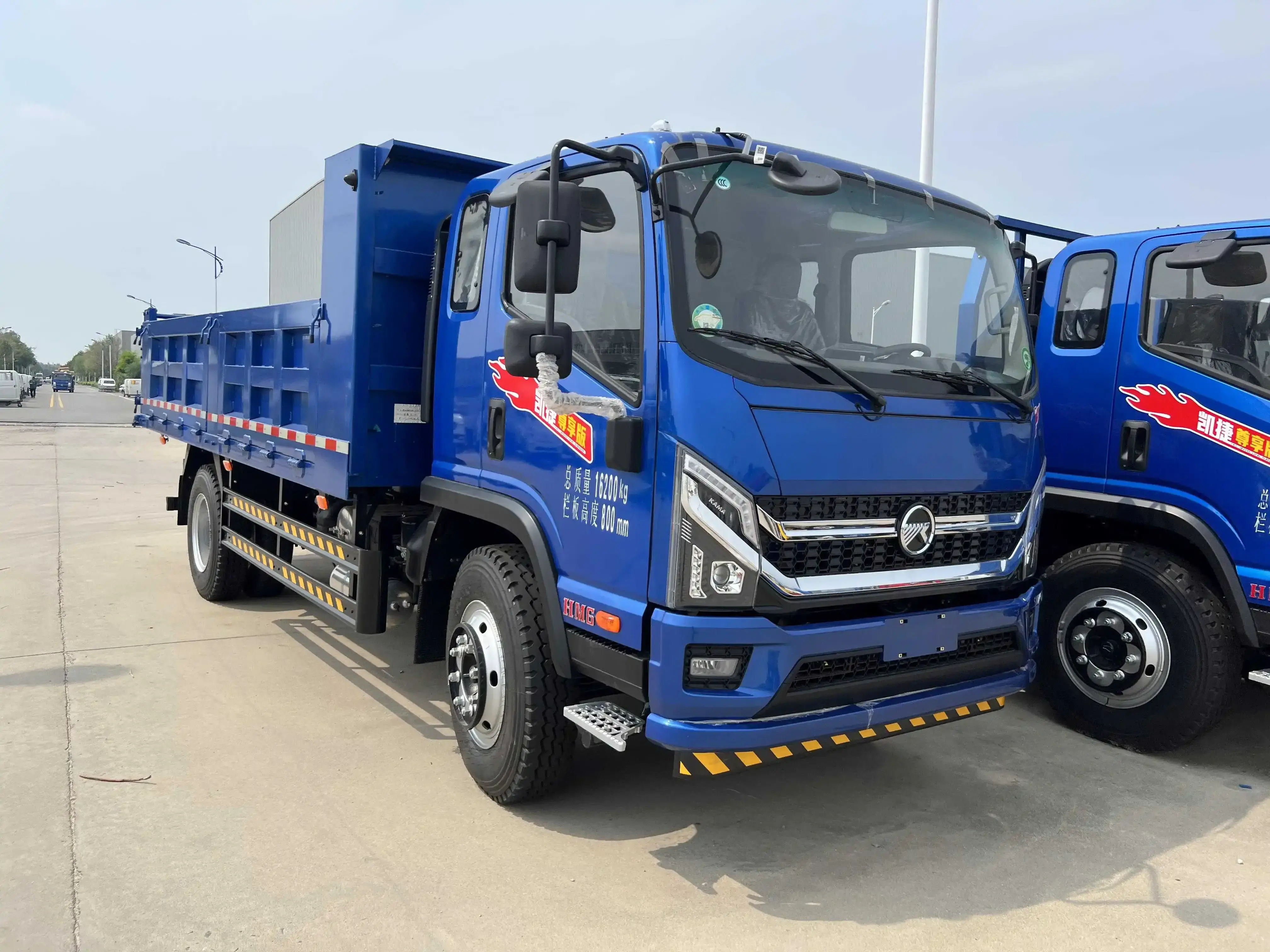 KAMA DONGFENG FOTON ISUZU 4X2 4x4  6 tyre Tipper Truck 6 wheel 2t 5 tons 10 Ton Mini used Dump Truck