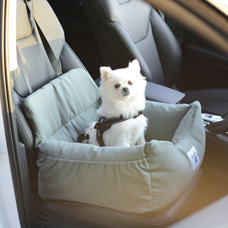 Dog Car Seats, Fully Detachable and Washable Dog Carseats, Dog Booster Seats with Clip-On Leash Portable Dog Travel Carrier Bed