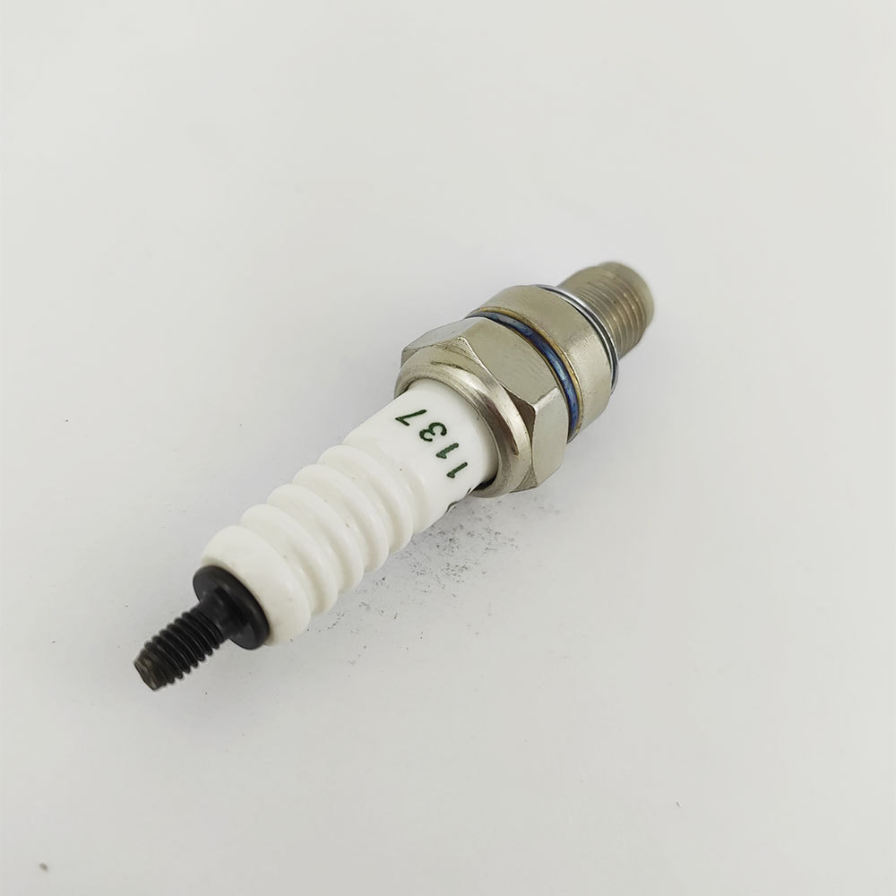 Fast Delivery Factory High Quality Motorcycle Use Torch Spark Plugs