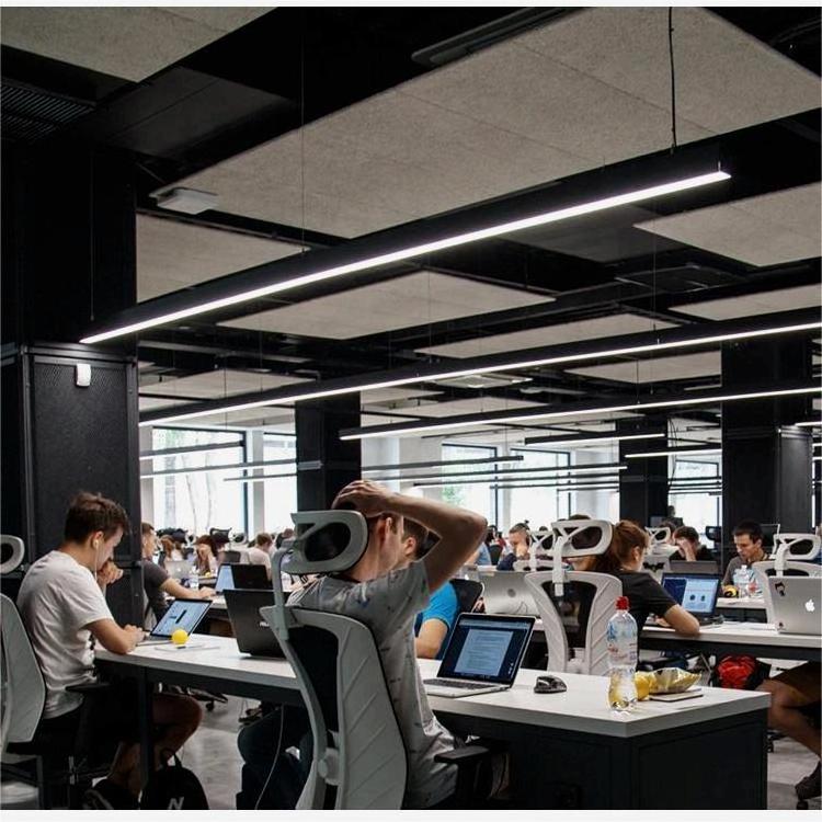 Bright aluminum upper and lower ceiling pendants can be connected to Led slat linear lights, suitable for office warehouses