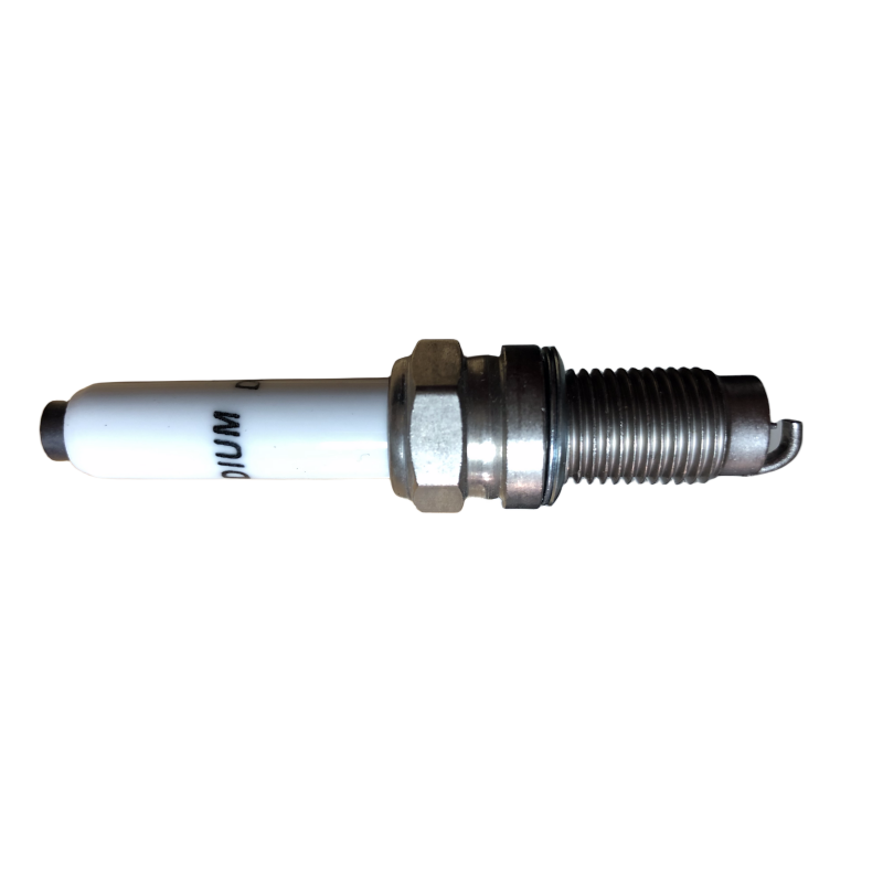 wholesale Torch  sparking plug   DK7RTAI+  iridium spark plug car Hot selling at a discounted price  New Jetta Motors