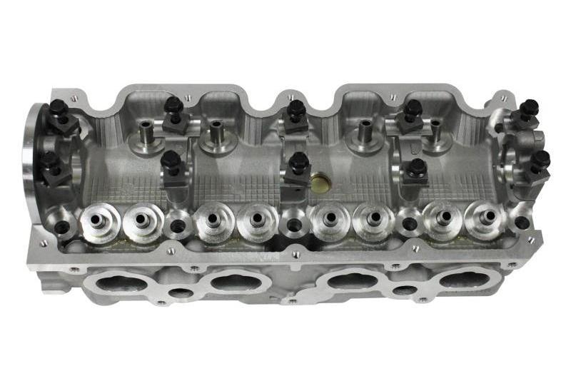 Disesel Engine Parts B2200 Cylinder Head For MAZDA