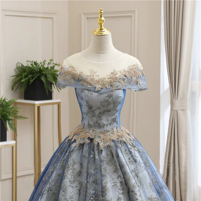 New Lace Floral Tulle Ball Gown Exquisite Appliques Puffy Sequined Vestido Longo Festa 2023 Classic Simple Quinceanera Dresses