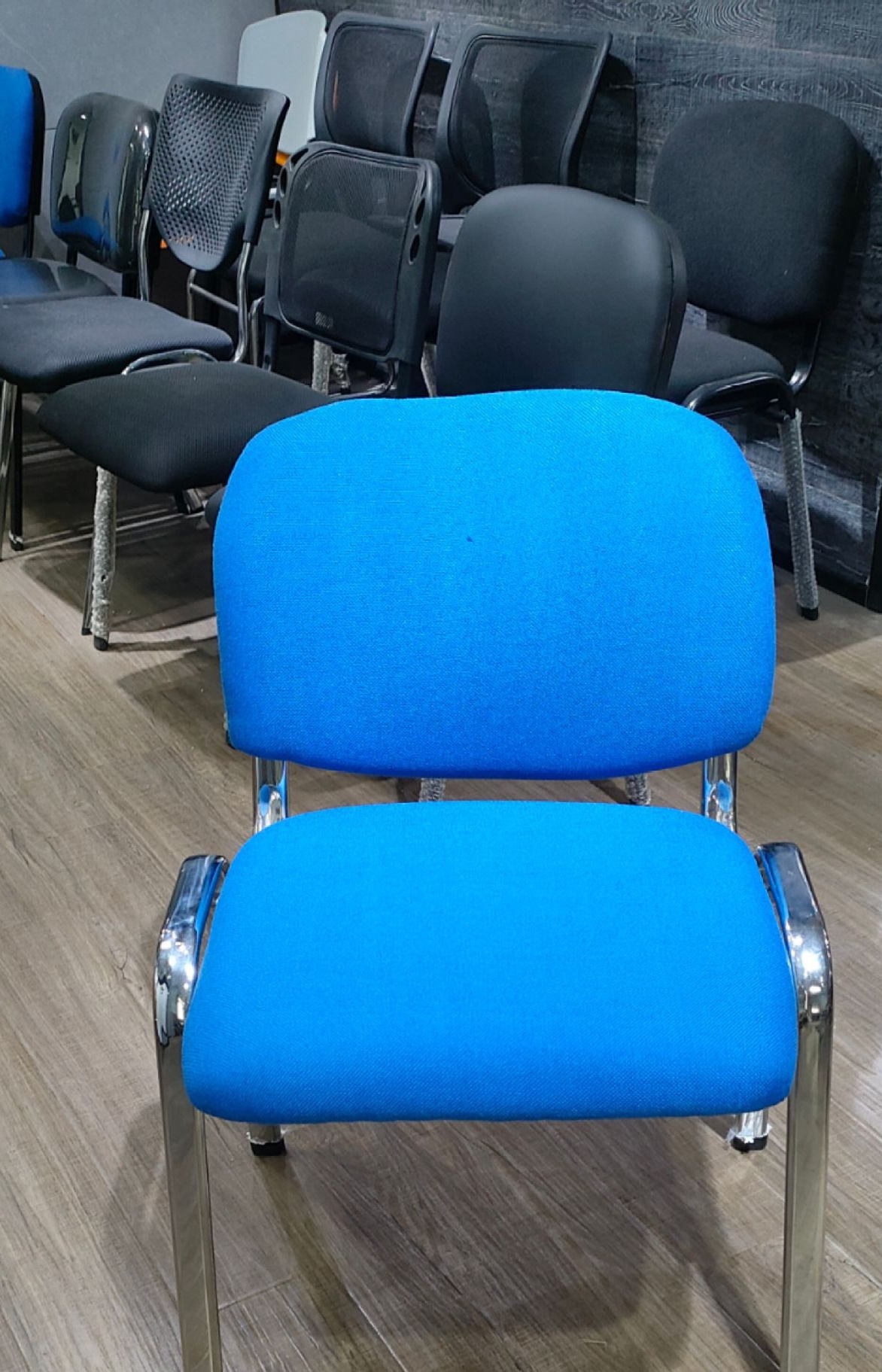 manufacturers wholesale foreign trade office chair armless fabric four-legged training chair with writing board conference