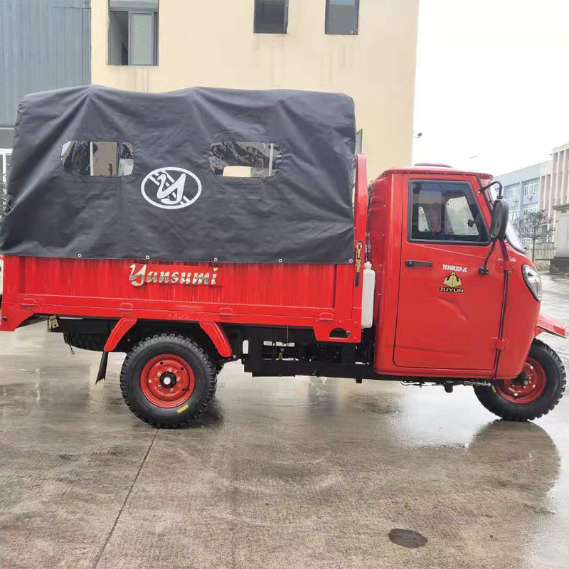 China closed cabin motor tricycle cargo delivery truck 3 wheel trike gasoline powered motorcycle voiture 3 roues