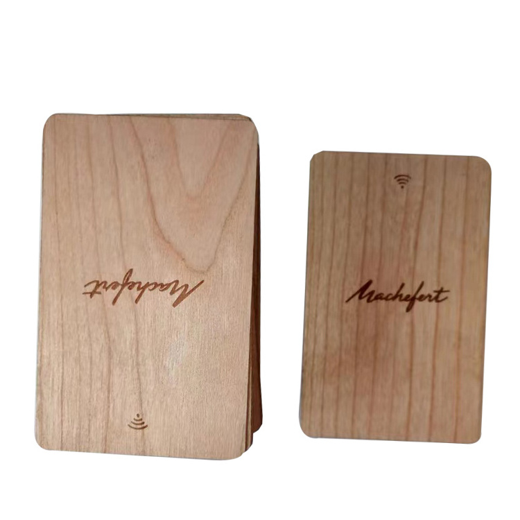 Factory Custom Eco Friendly Carving Logo Engraved Design Wooden Business Card