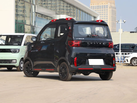 HIgh Speed Fast Charge wuling mini macaron 20kw 30kw Mini Car For Adult electric car carro voiture 2024 auto