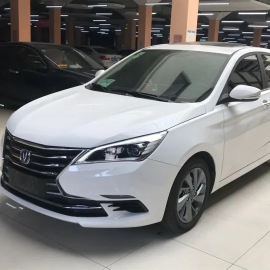 China Hot Sale Luxury Changan Car Yidong Dt  Eado Automatic Fuel  Manual Sunroof New Used Sedan Left Drive  On Sale 2023