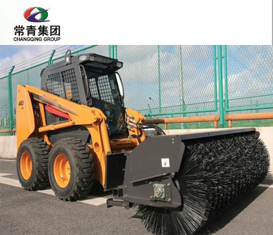 China Supply diesel engine power Wheel Crawler Loader With Angle Broom Snow Blower