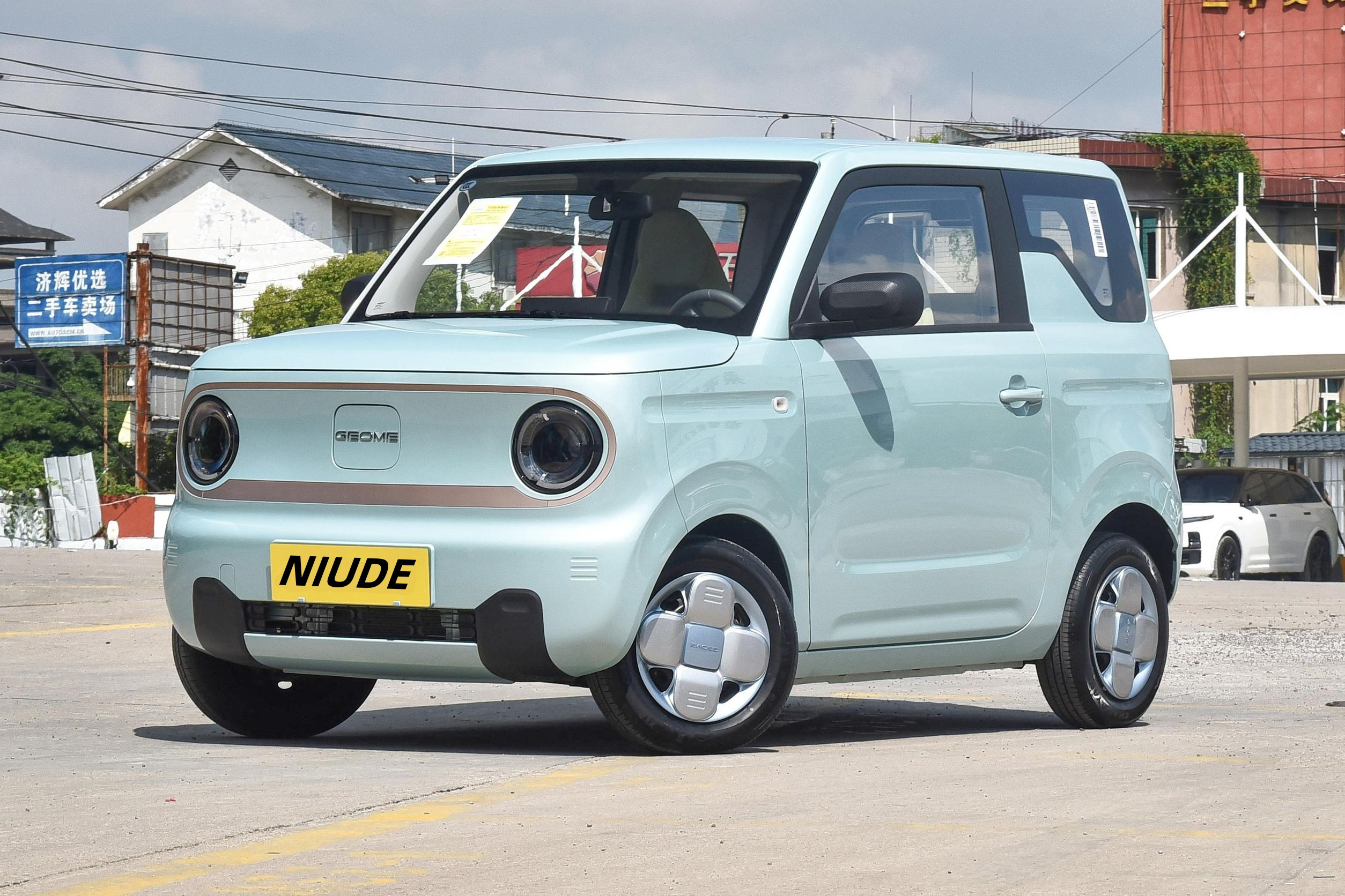 In stock 2023 Geely panda mini  200km smart bear mini electric car