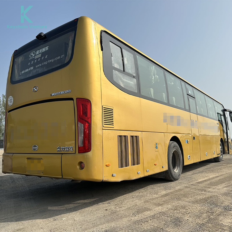 XMQ6120 Comfortable 56 Seats Luxury Tour Bus For Sale Second Hand Bus Medium-sized Chinese Bus XMQ6120BCD5D