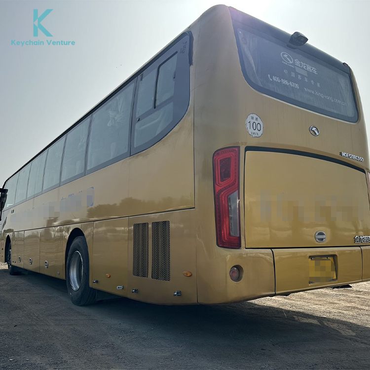 XMQ6120 Comfortable 56 Seats Luxury Tour Bus For Sale Second Hand Bus Medium-sized Chinese Bus XMQ6120BCD5D