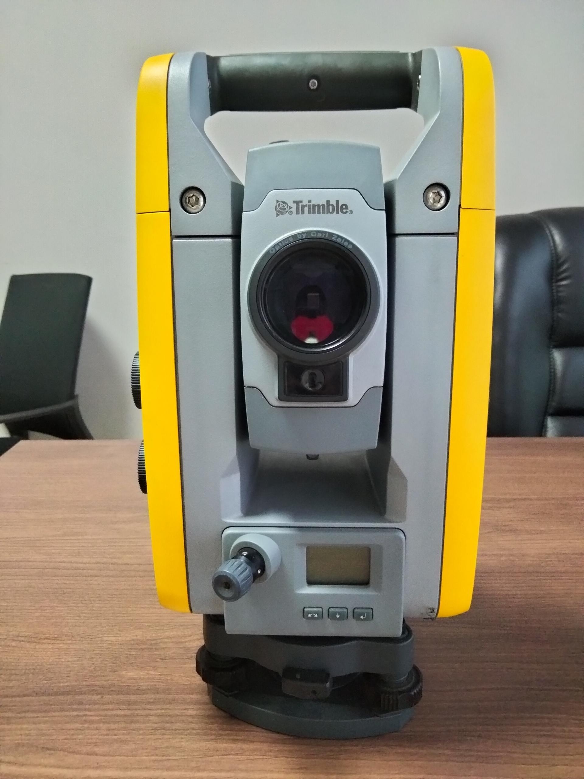 Trimble S6 DR 300  Robotic Autolock Total Station