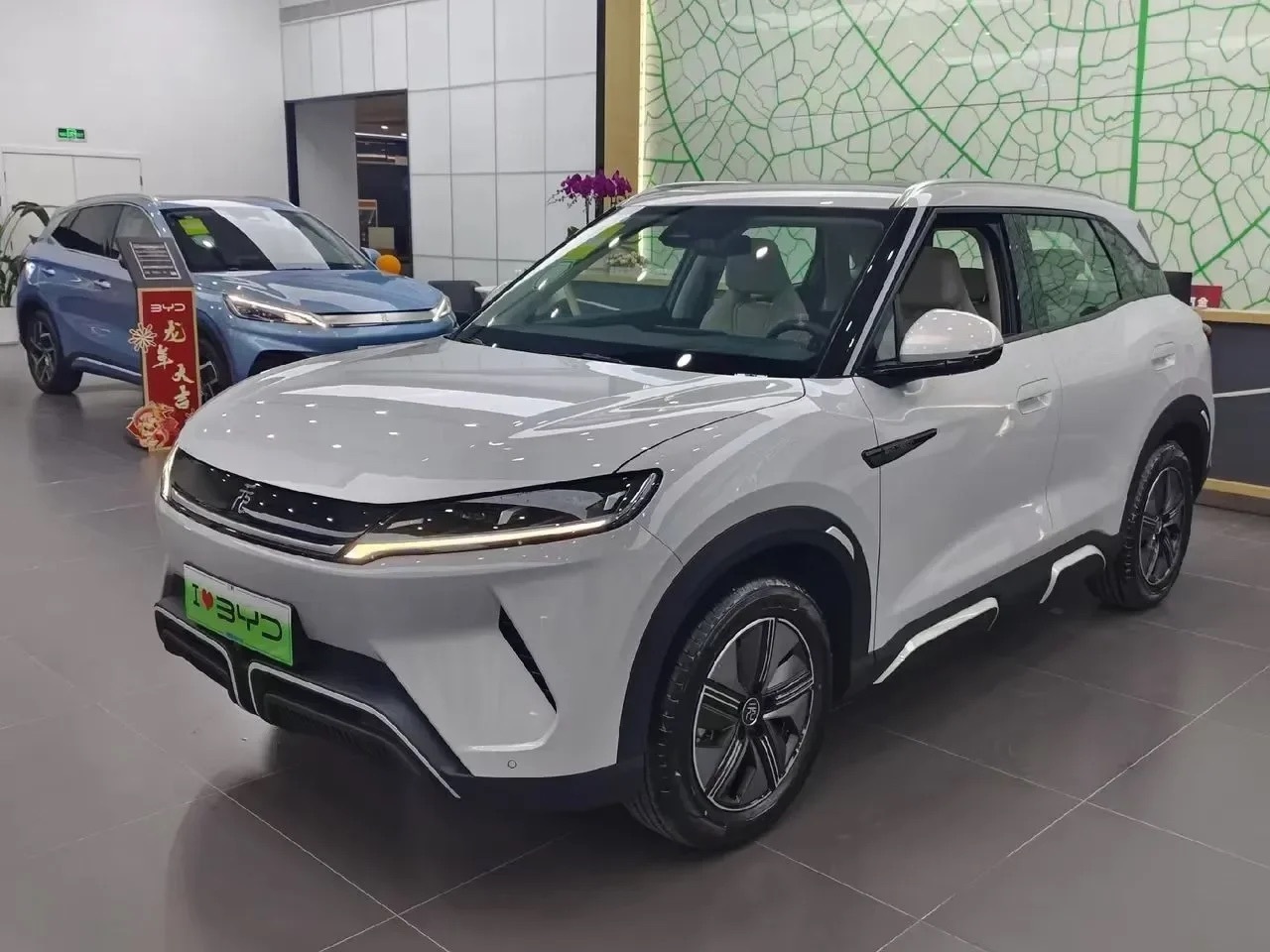 2024 byd yuan up ev 301km 401km range small suv pure electric vehicle high speed new energy vehicles byd yuan up 2024 hot sell