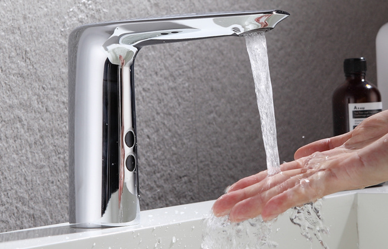 Automatic Intelligent Induction Type Cold And Hot Water Dispenser All Copper Sink Water Faucet