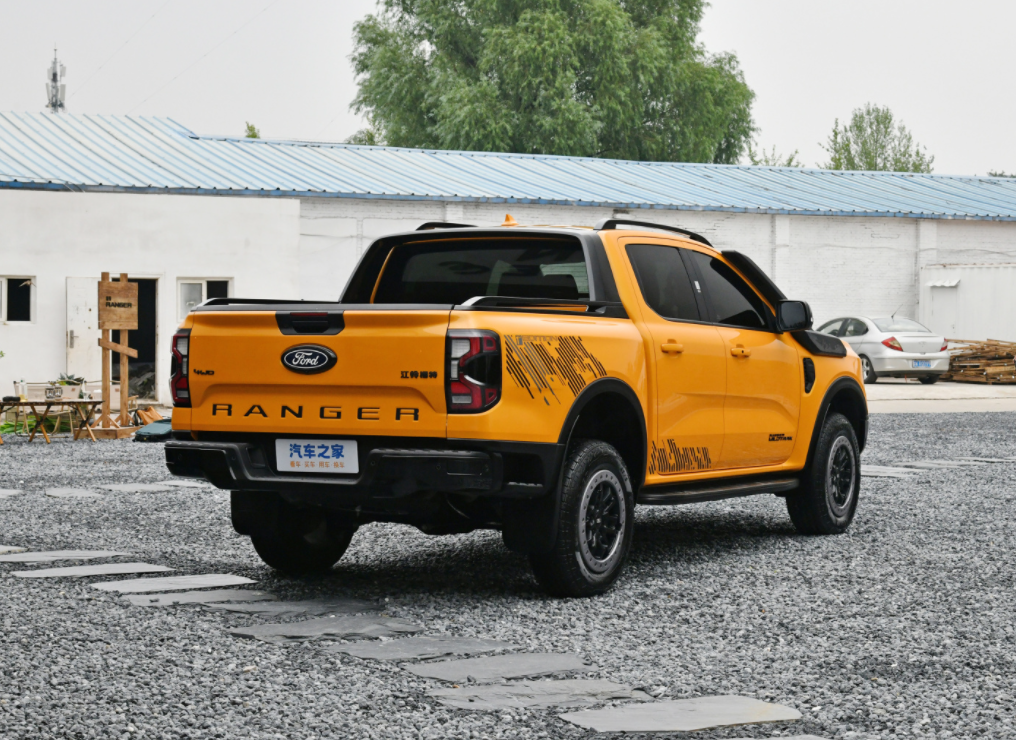 2024 Ford Langer Chinese Pickup Trucks Gasoline Vehicle Pickup Truck Diesel 4x4 Ford Truck Pick up Petrol Car For Adults