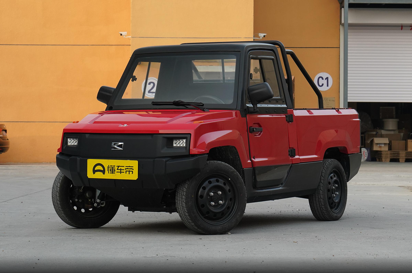 2024 Kaiyun Pickman Ev Pickup Mini Electric Vehicle Trucks For Adult 4 Wheel Automobile XR 4x4 Off Road Ev Car Export Sale