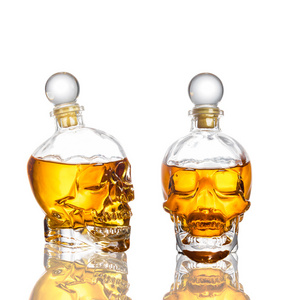 Wholesale 750ml transparent empty skull wine glass bottle whisky bottle decanter With cork