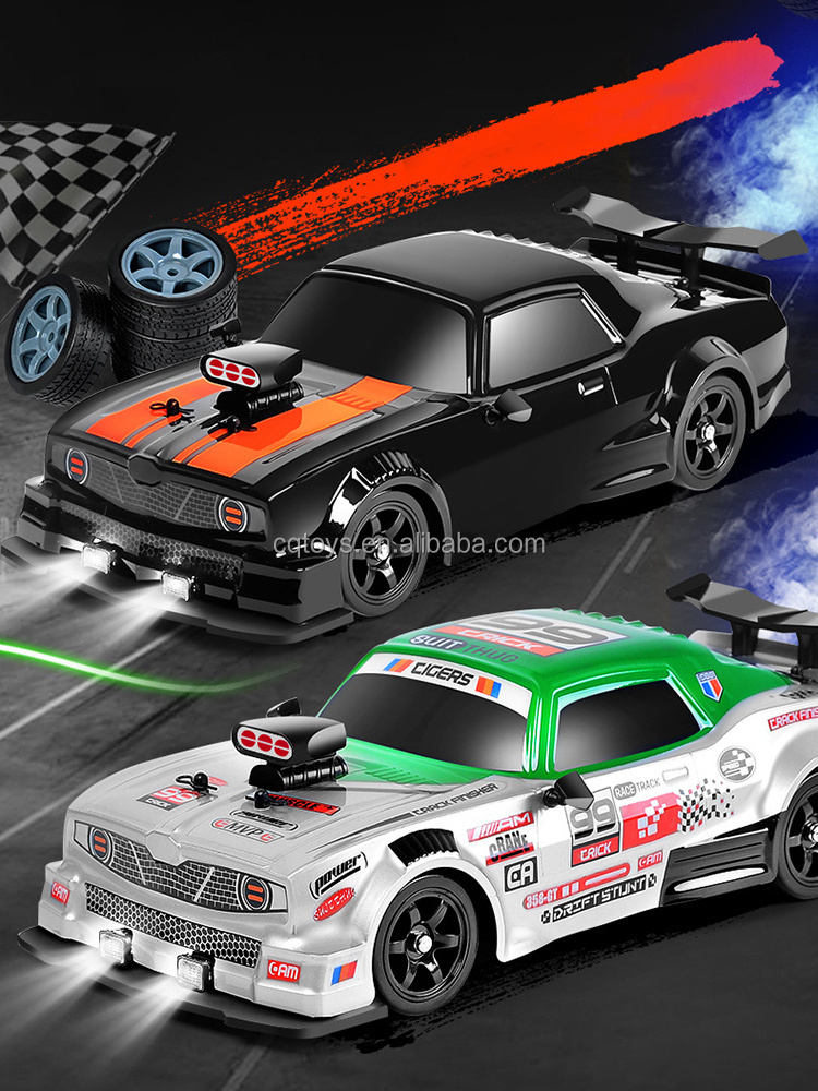 1/16 Scale Small 2.4Ghz Remote Control 4WD GTR High Speed Spraying Vehicle 18km/H Racing Drift RC Car Models For Kid Adult