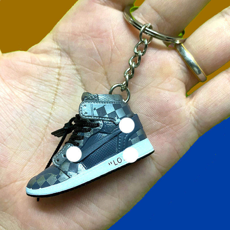 Newest Vendors Designer Pvc Silicone 3D Mini Dunk Trainers Basketball Shoe Keychain 3D Mini Sneaker With Box