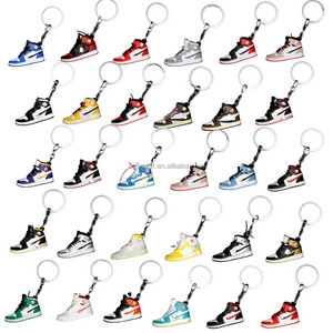 Newest Vendors Designer Pvc Silicone 3D Mini Dunk Trainers Basketball Shoe Keychain 3D Mini Sneaker With Box