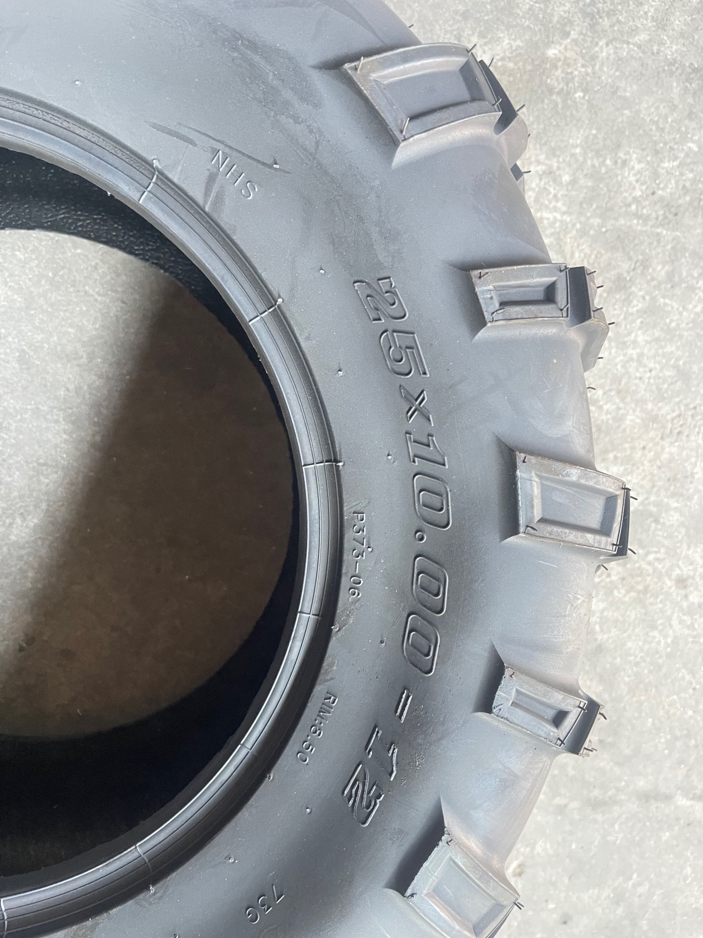 KTA Hot wheels 25X10-12 ATV Tyre Manufacture Cheap Price motorcycle wheels ATV and UTV tires