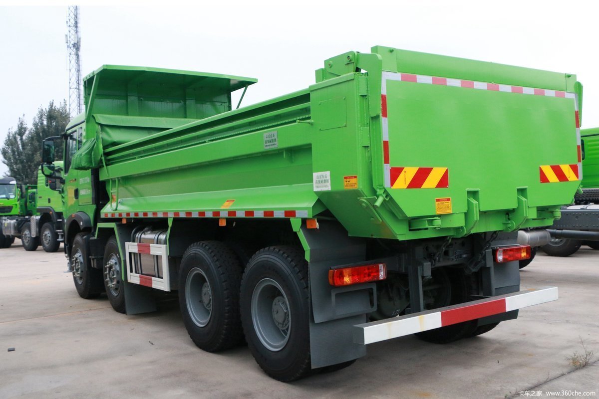 2023 chinese 8x4 350HP HOWO TX7 Sinotruck 40 ton 12 wheels new mining Dump truck heavy tipper trucks  lowest price