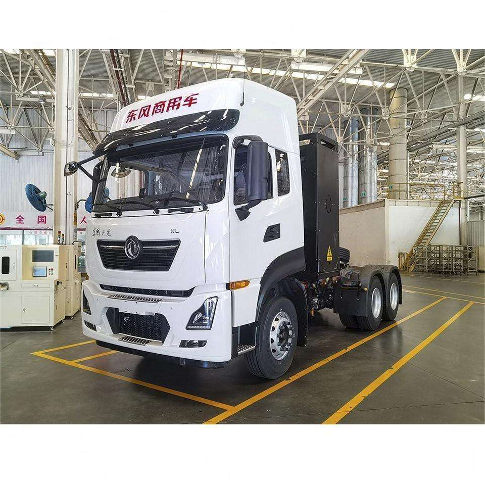 Hot Product Heavy Truck Dongfeng KL Electric 10 Wheeler 50 Ton 6x4 Tractor Truck