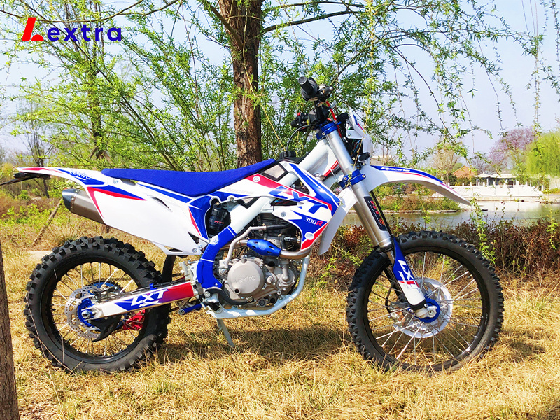 Lextra Fast Delivery Factory Wholesale Motocross 300cc Water Cool 4 Stroke Enduro Racing Full Size Off Road Motorcycle Dirt Bike