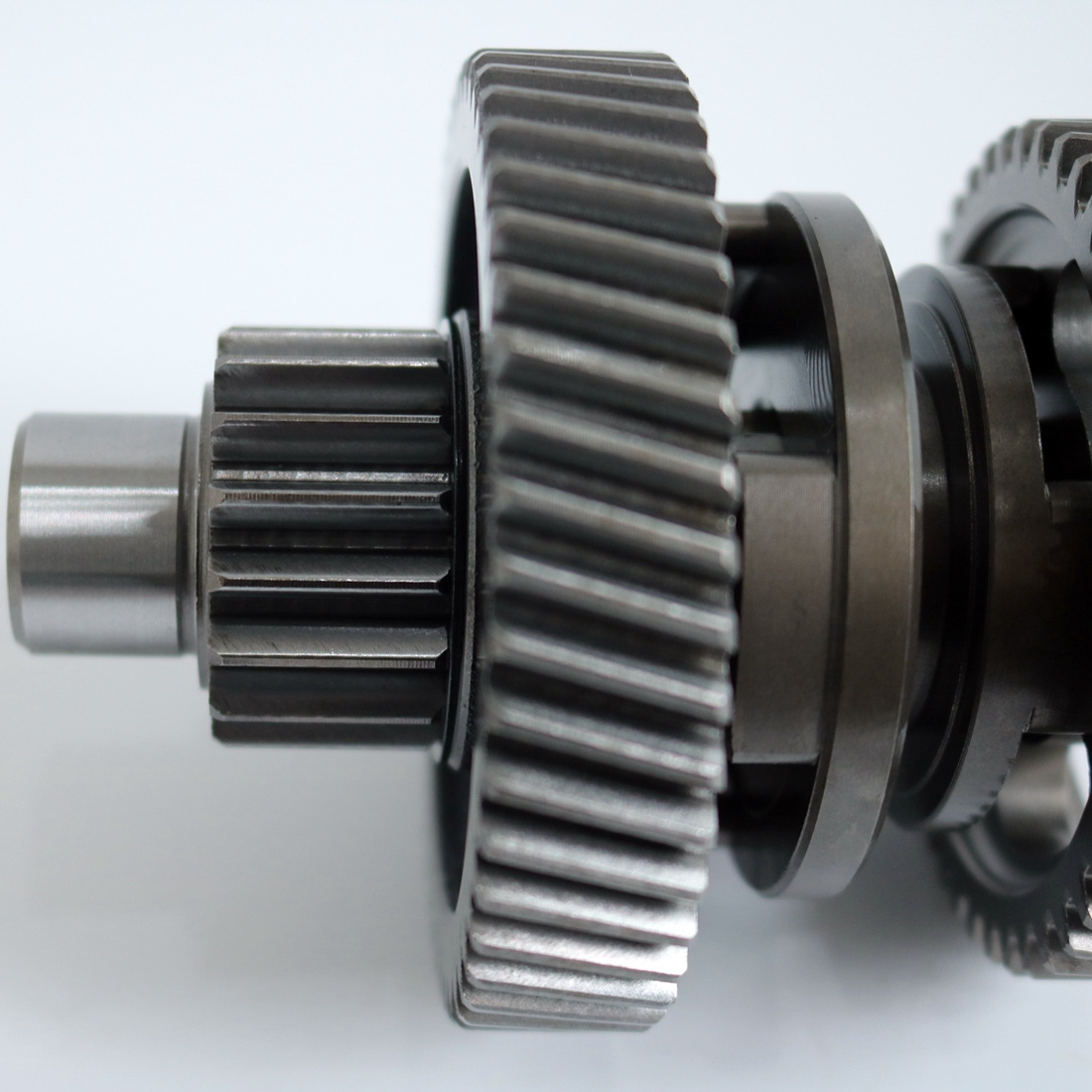 Main Countershaft Transmission Gear Box Main Counter Shaft Fit For fully automatic 200CC-500CC Reverse Gears Engines