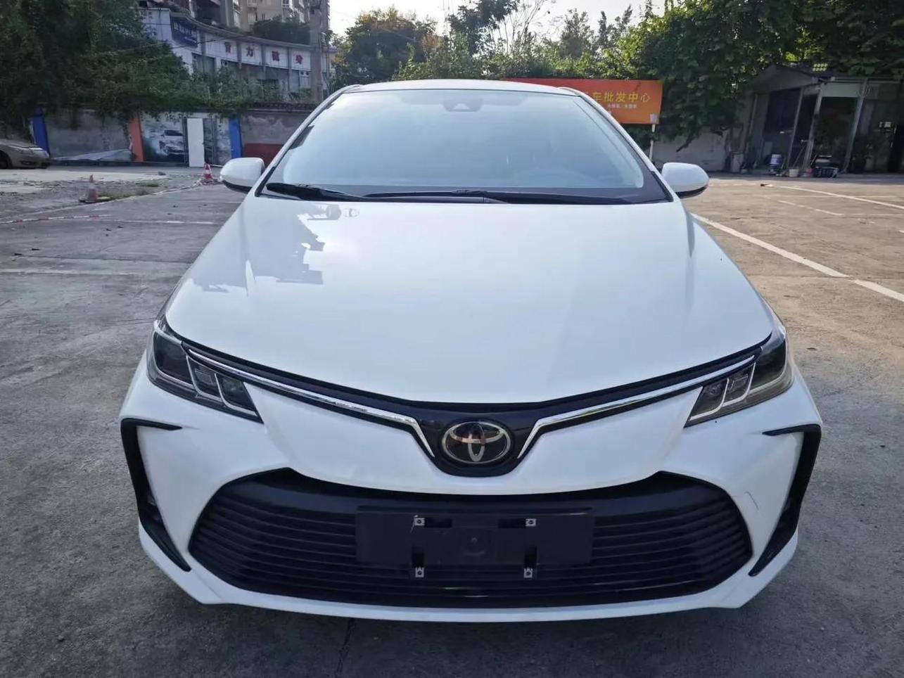 Used cars wholesale Japan  Corolla TNGA CVT GR SPORT 2023 1.5L Used toyota Sedan For Sale Automotive