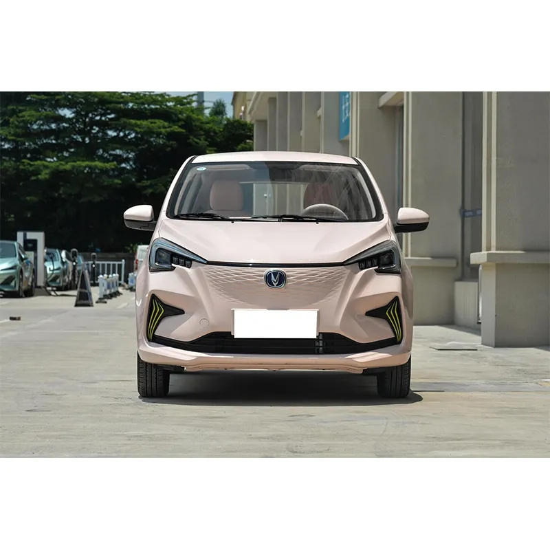 High Speed Electric Car With 140km/h  seat car changan benben e star 5 doors 5 seats new energy vehicles