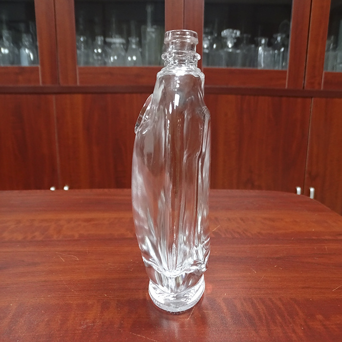 600ml embossed turtle animal shaped alcohol glass bottles prices