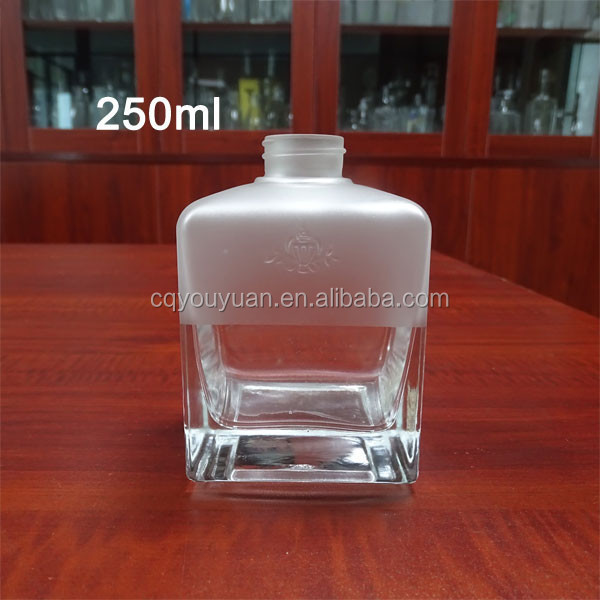 Part Frosted 250ML Chinese Glass Supplier Perfume Diffuser Bottle Atomizer