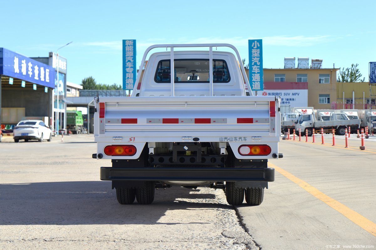 2024 new car Mini cargo truck 1000KGS to 2000KGS double cab cargo mini delivery truck for sale cheap used truck