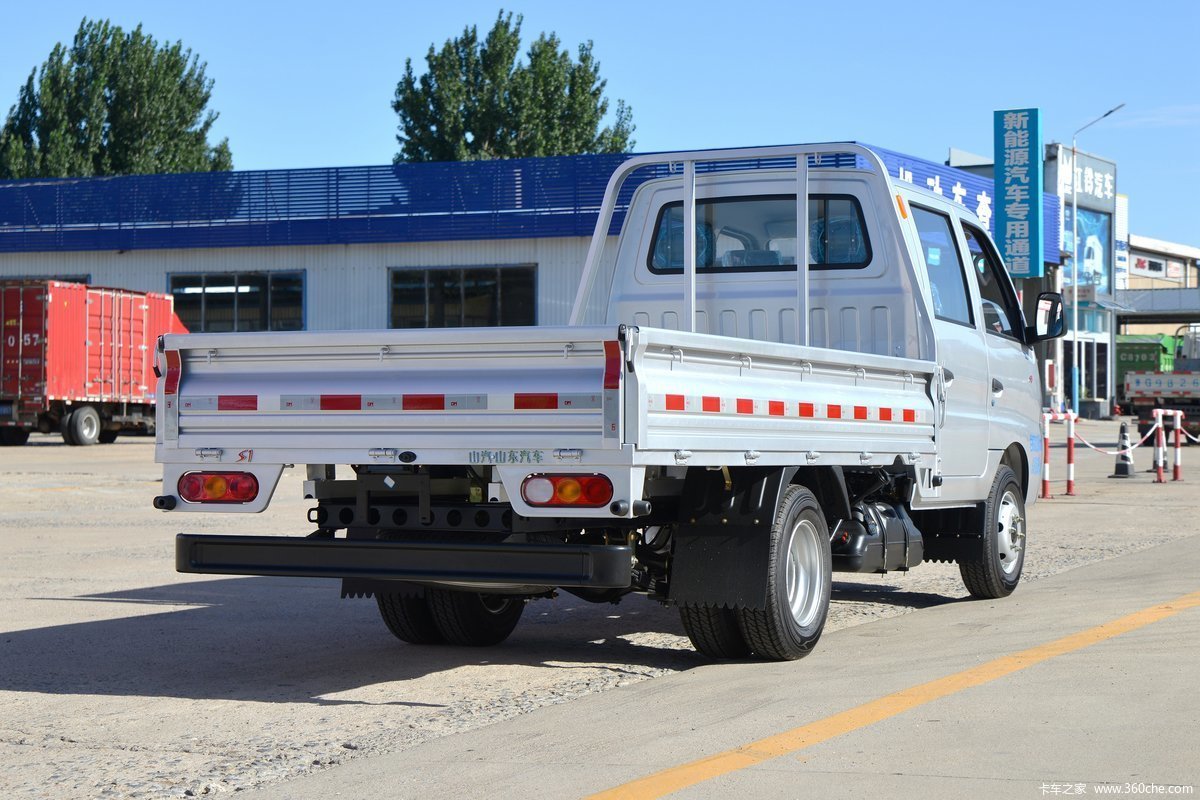 2024 new car Mini cargo truck 1000KGS to 2000KGS double cab cargo mini delivery truck for sale cheap used truck