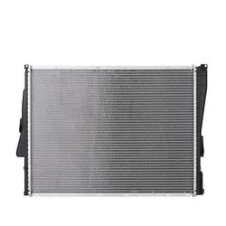 Most Popular Car Radiator Benz Aluminium Radiators Assembly Pa66 Gf30 Water Cooling Condenser OEM A2045003603