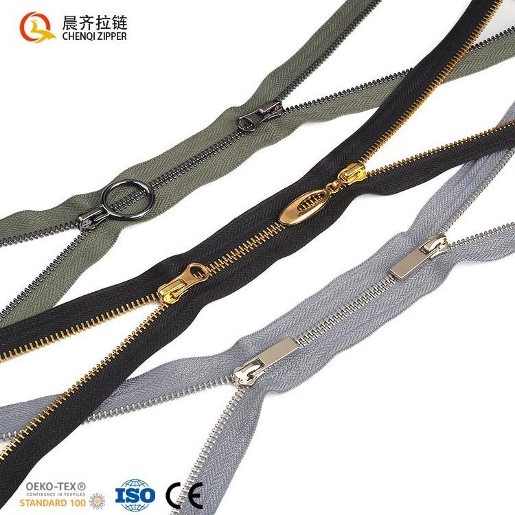 Wholesale 5# 8# bidirectional spiral zipper Custom Metal Zipper Double Sliders Clothes Metal Zippers for Jacket