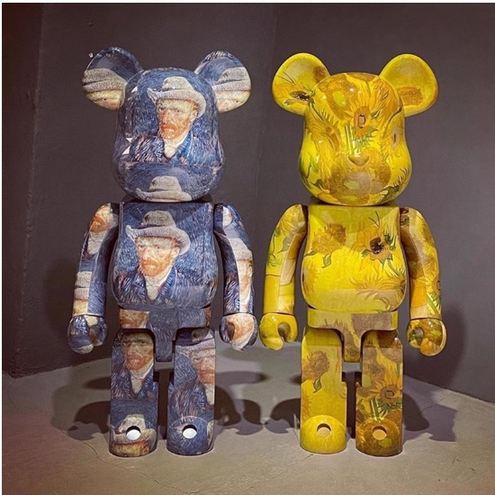 Factory Direct Sales Action Figure 28cm Kaw 70cm Kaw Large Ornament  Vinyl Bearbrick 1000% for Living Room