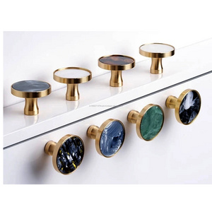 Brass Door Knobs and Handles for Cabinet Shell Resin Elegant Furniture Handles Kitchen Cupboard Drawer Pulls Wall Hanging Hooks