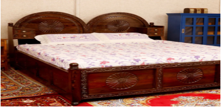 Sheesham Antique-Finish Bed With storage box -Sheesham Woodfurniture.interiordesign.furnituredesign .