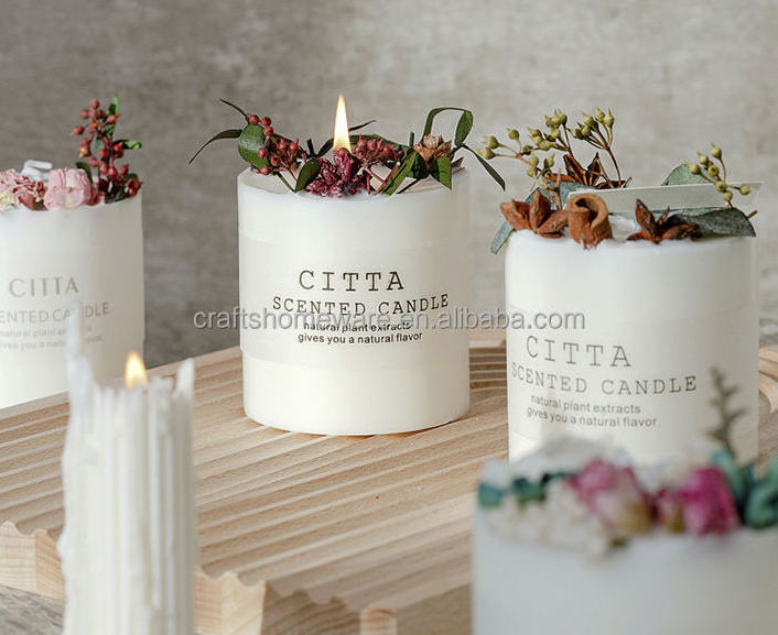 Wholesale High quality   home decor private label Organic soy wax scented candle with dried flowers candle  spirtuality