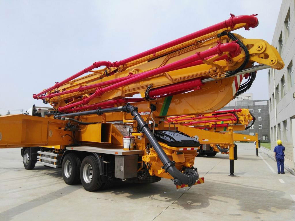 Chinese Top Brand Mobile Concrete Pump Machine HB43K 43m Concrete Pump Truck  for Sale